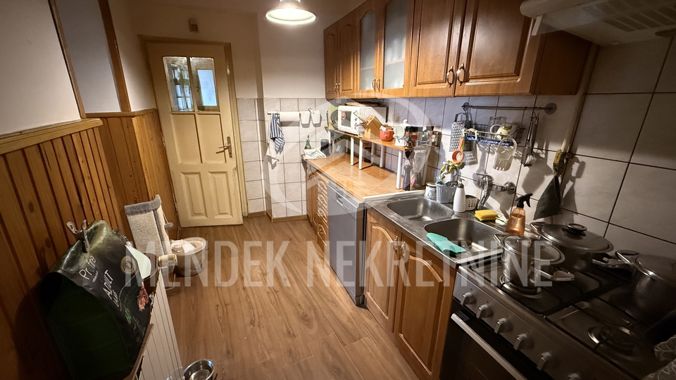 Apartment&comma; 120 m2&comma; For Sale&comma; Vara&zcaron;din - Centar