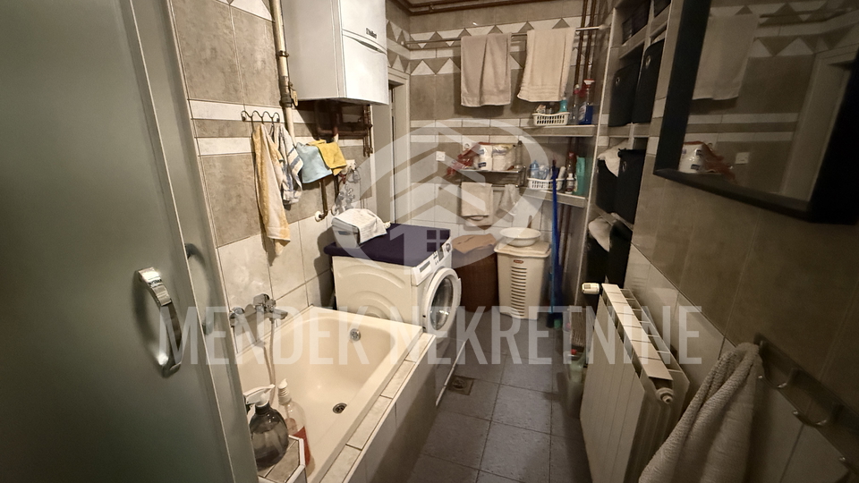 Apartment&comma; 120 m2&comma; For Sale&comma; Vara&zcaron;din - Centar