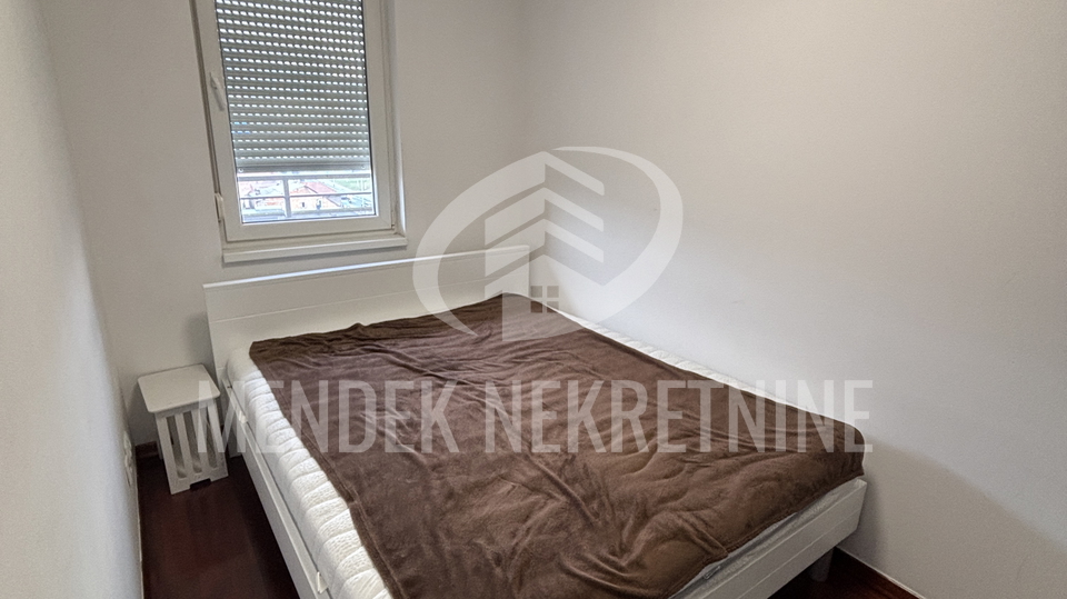 STAN NA TRE&Scaron;NJEVCI SA GARA&Zcaron;OM