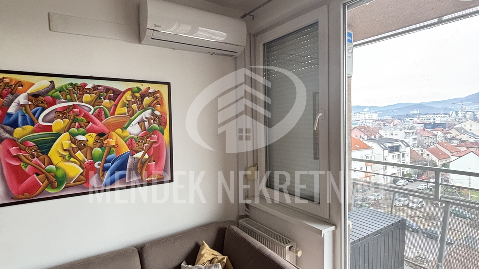 STAN NA TRE&Scaron;NJEVCI SA GARA&Zcaron;OM