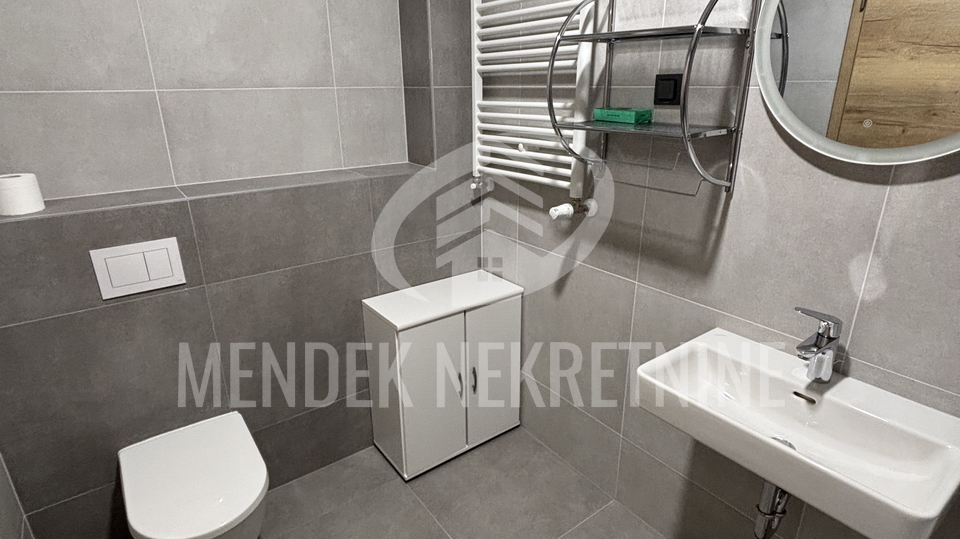 Apartment&comma; 50 m2&comma; For Rent&comma; Vara&zcaron;din - Centar