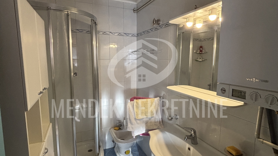 Stanovanje&comma; 73 m2&comma; Prodaja&comma; Vara&zcaron;din - Banfica