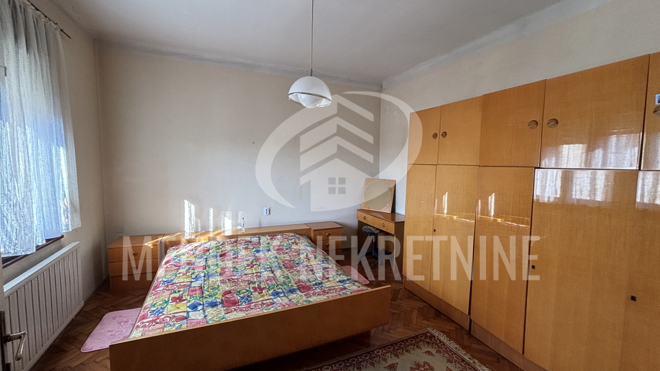 Wohnung&comma; 130 m2&comma; Verkauf&comma; Vara&zcaron;din - Banfica