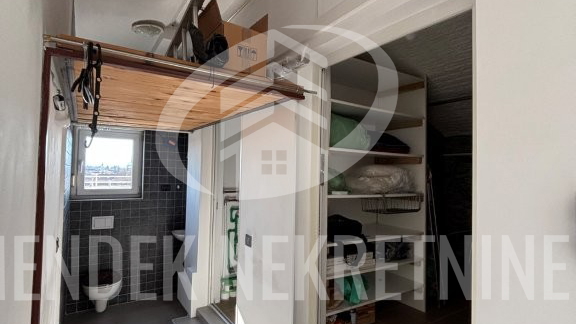 Apartment&comma; 96 m2&comma; For Sale&comma; Vara&zcaron;din - Centar