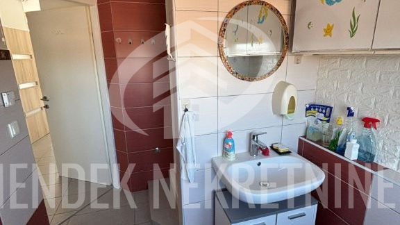 Apartment&comma; 96 m2&comma; For Sale&comma; Vara&zcaron;din - Centar