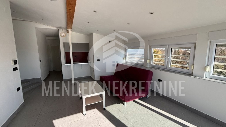 Apartment&comma; 96 m2&comma; For Sale&comma; Vara&zcaron;din - Centar