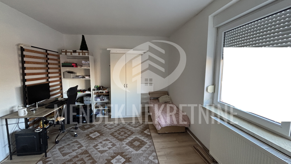 Apartment&comma; 41 m2&comma; For Sale&comma; Vara&zcaron;din - Centar