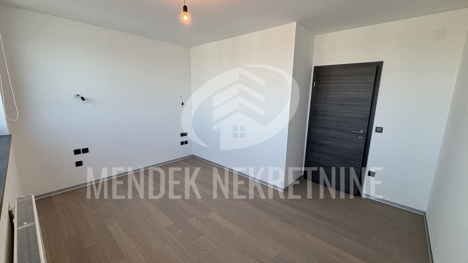 Apartment&comma; 82 m2&comma; For Sale&comma; Vara&zcaron;din - Centar