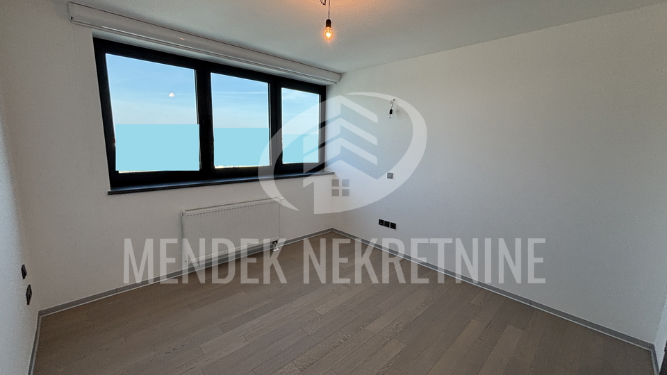 Apartment&comma; 82 m2&comma; For Sale&comma; Vara&zcaron;din - Centar