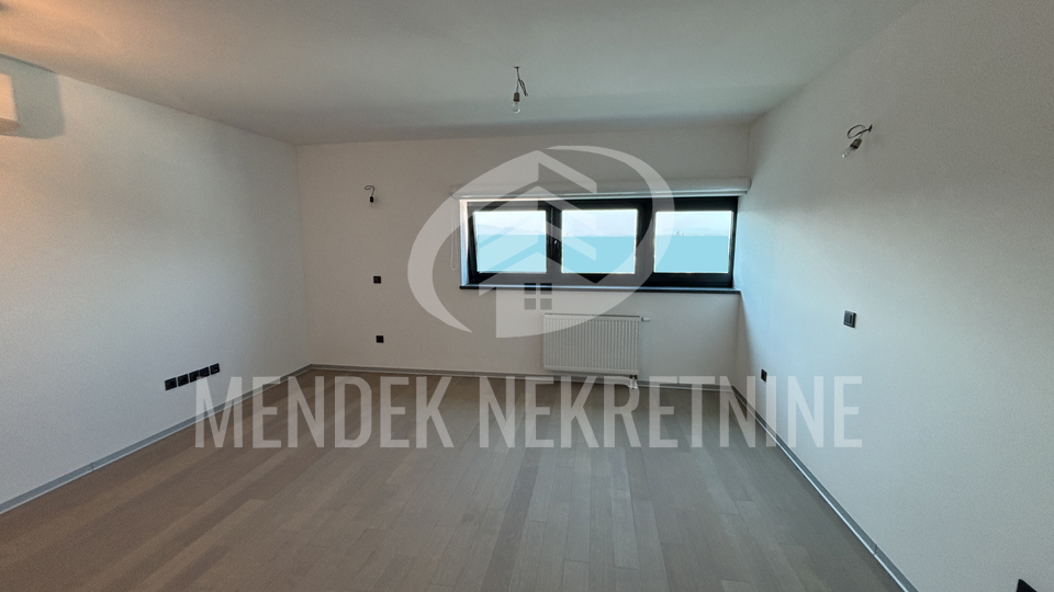 Apartment&comma; 82 m2&comma; For Sale&comma; Vara&zcaron;din - Centar