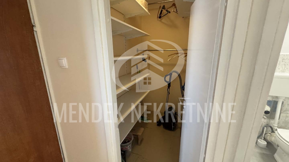 Appartamento&comma; 78 m2&comma; Vendita&comma; Vara&zcaron;din - Banfica