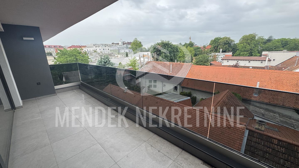 LUKSUZAN STAN U CENTRU GRADA &lpar;87&comma;60 m2&rpar;&ndash; NIKAD KORI&Scaron;TEN &ndash; PARKING I SPREMI&Scaron;TE &lpar;NAJAM&rpar;