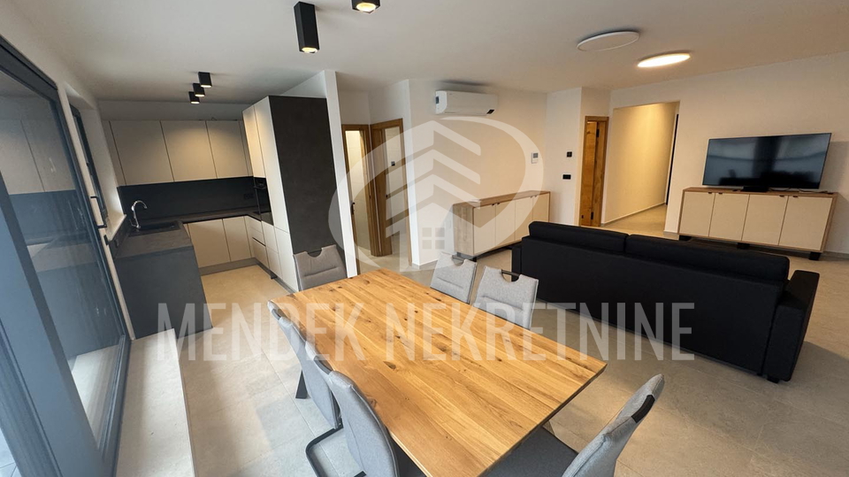 LUKSUZAN STAN S VELIKOM TERASOM &vert; NIKAD KORI&Scaron;TEN &vert; 105&comma;88 m2 &lpar;najam&rpar;