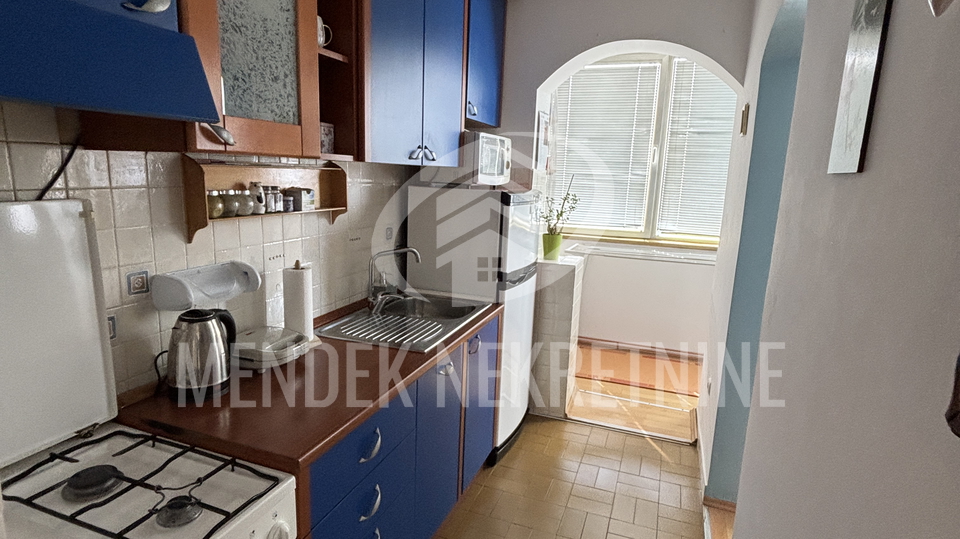 NOVO ETA&Zcaron;NO GRIJANJE - USELJIVO &excl;&excl;&excl;