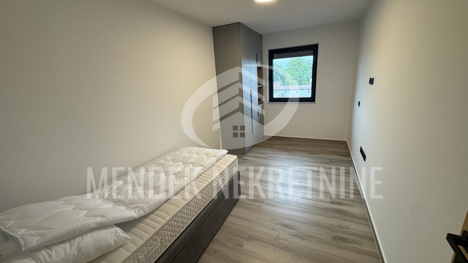 LUKSUZAN STAN S VELIKOM TERASOM &vert; NIKAD KORI&Scaron;TEN &vert; 105&comma;88 m2 &lpar;najam&rpar;