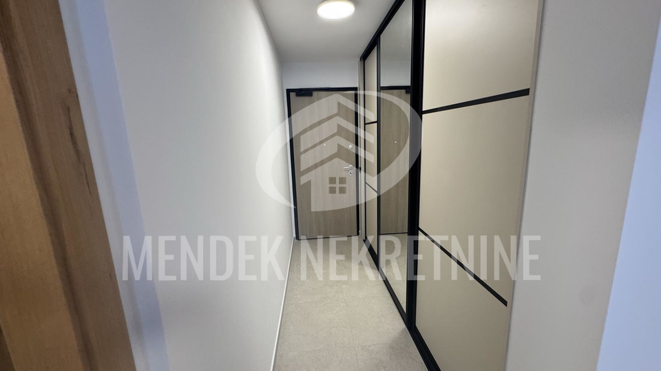 LUKSUZAN STAN S VELIKOM TERASOM &vert; NIKAD KORI&Scaron;TEN &vert; 105&comma;88 m2 &lpar;najam&rpar;