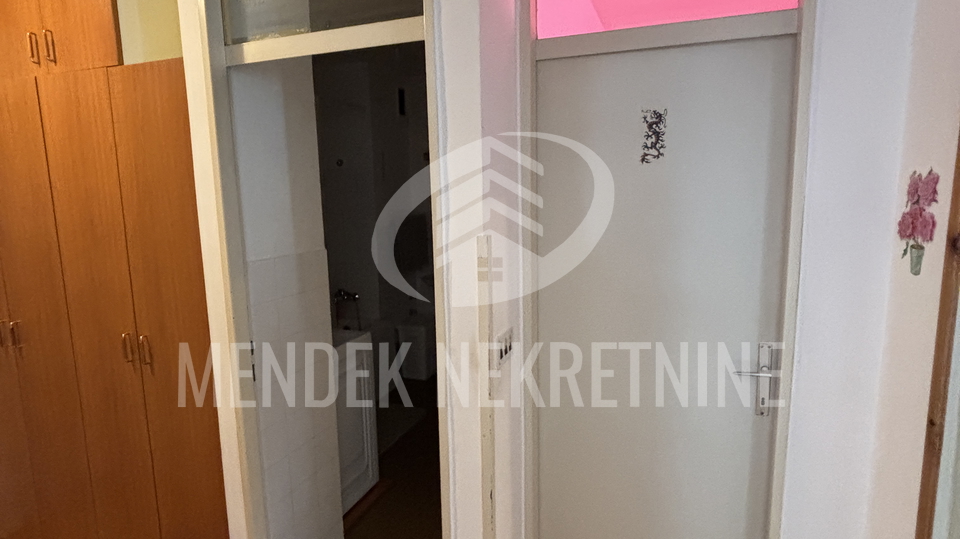 NOVO ETA&Zcaron;NO GRIJANJE - USELJIVO &excl;&excl;&excl;