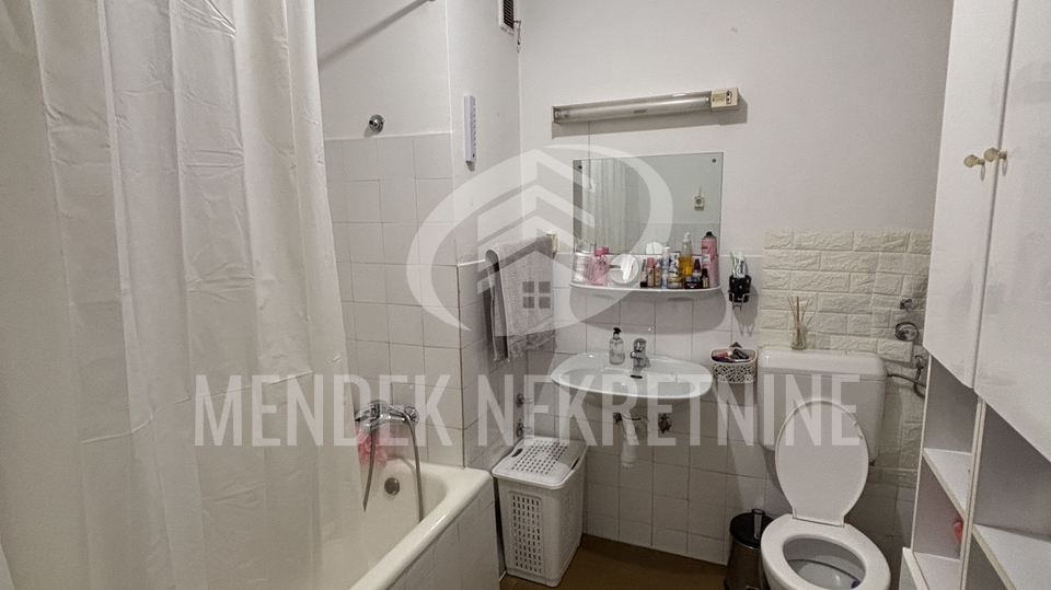 NOVO ETA&Zcaron;NO GRIJANJE - USELJIVO &excl;&excl;&excl;