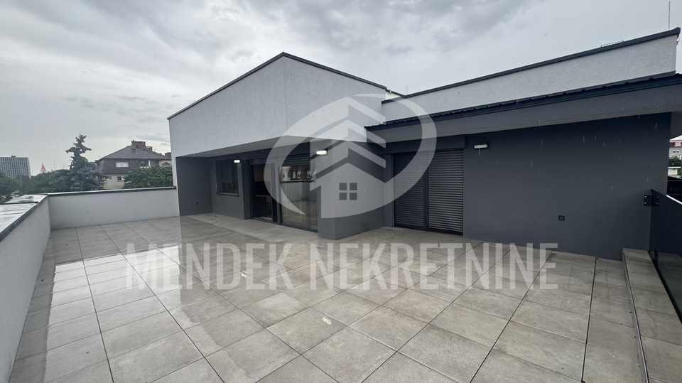 LUKSUZAN STAN S VELIKOM TERASOM &vert; NIKAD KORI&Scaron;TEN &vert; 105&comma;88 m2 &lpar;najam&rpar;