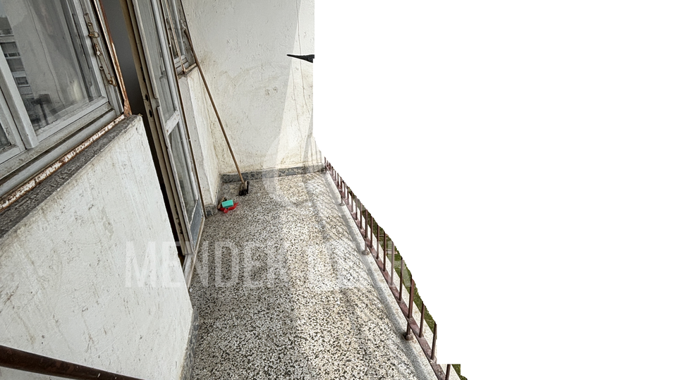 Apartment&comma; 80 m2&comma; For Sale&comma; Vara&zcaron;din - Banfica