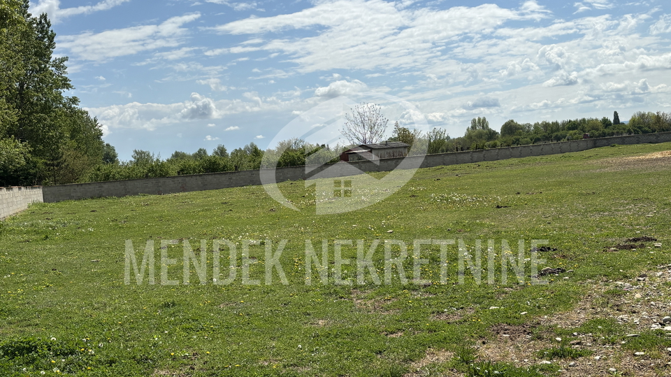 Casa&comma; 7600 m2&comma; Vendita&comma; Vara&zcaron;din - Texas