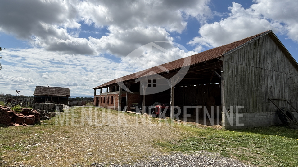 Casa&comma; 7600 m2&comma; Vendita&comma; Vara&zcaron;din - Texas