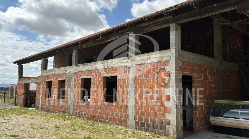 Casa&comma; 7600 m2&comma; Vendita&comma; Vara&zcaron;din - Texas