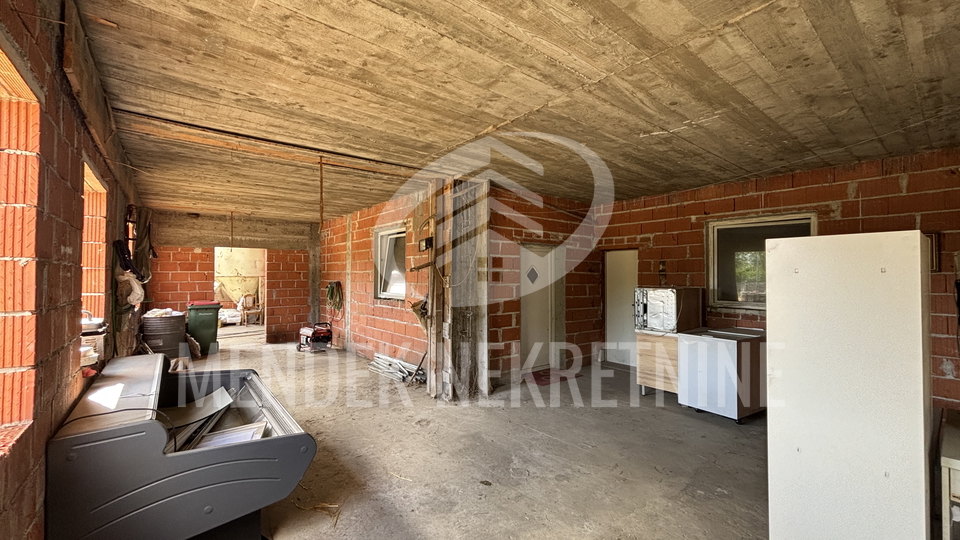 Casa&comma; 7600 m2&comma; Vendita&comma; Vara&zcaron;din - Texas