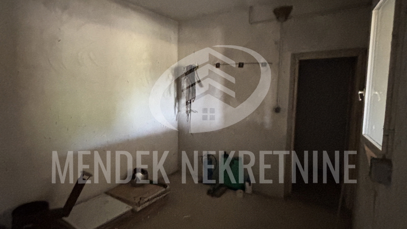 Commercial Property&comma; 7600 m2&comma; For Sale&comma; Vara&zcaron;din - Texas