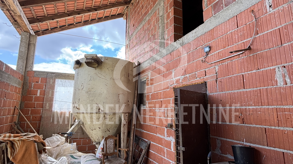 Casa&comma; 7600 m2&comma; Vendita&comma; Vara&zcaron;din - Texas