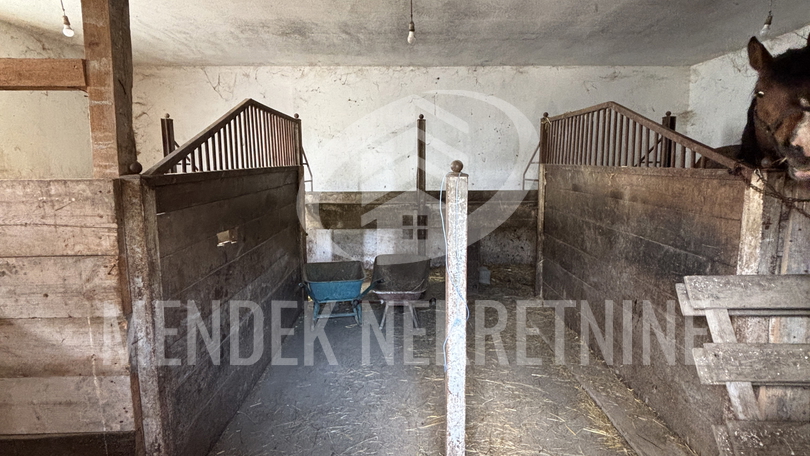 Commercial Property&comma; 7600 m2&comma; For Sale&comma; Vara&zcaron;din - Texas