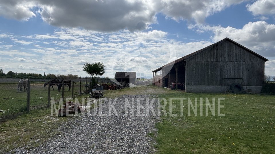 Casa&comma; 7600 m2&comma; Vendita&comma; Vara&zcaron;din - Texas