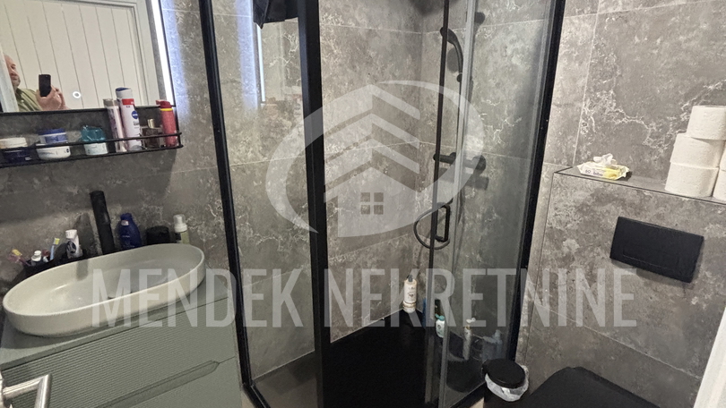 House&comma; 93 m2&comma; For Sale&comma; Povljana