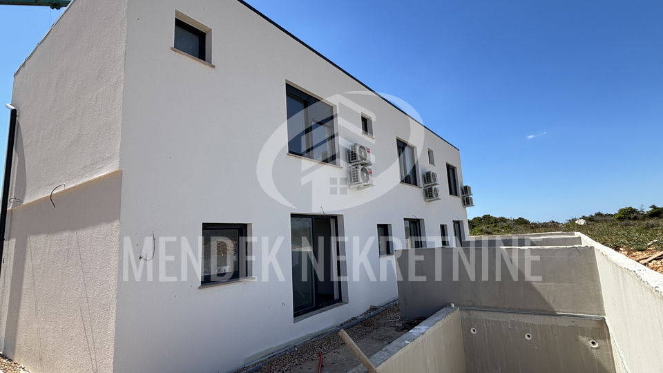 House&comma; 64 m2&comma; For Sale&comma; Povljana