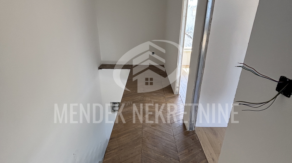 House&comma; 64 m2&comma; For Sale&comma; Povljana