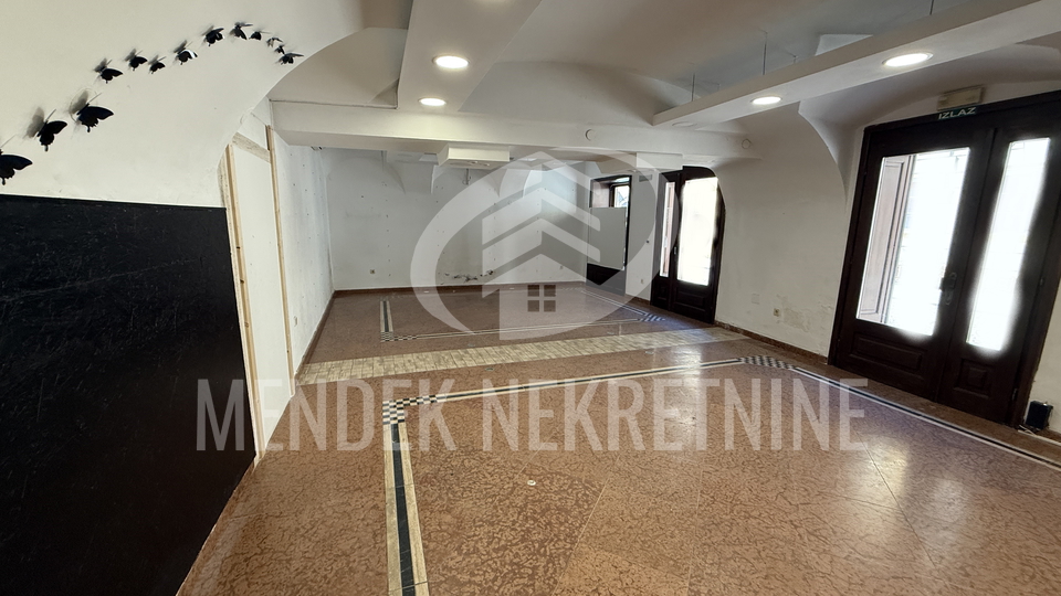 Ulični lokal 74 m2, pješačka zona, Varaždin, centar, najam