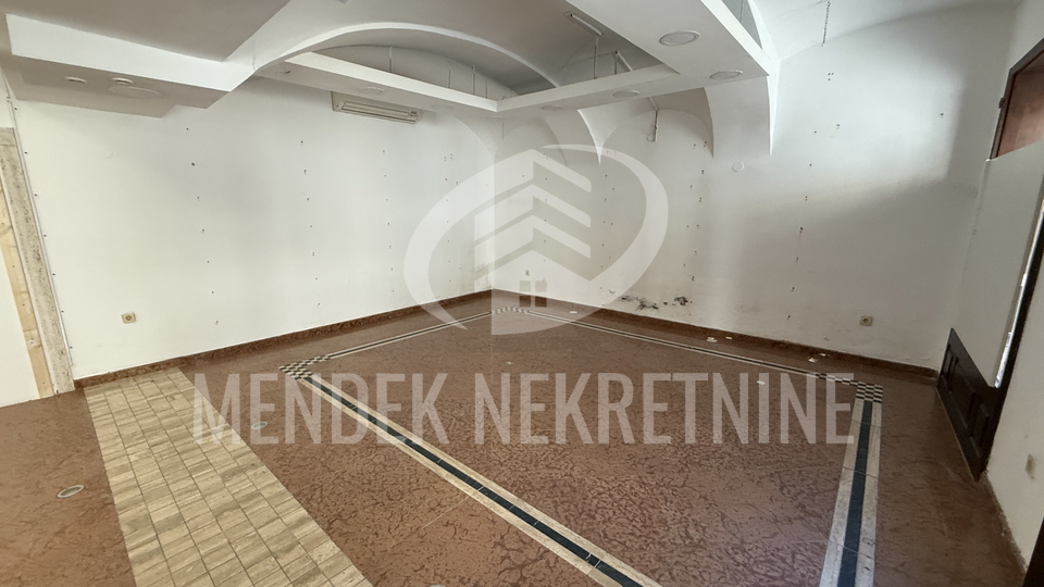 Ulični lokal 74 m2, pješačka zona, Varaždin, centar, najam