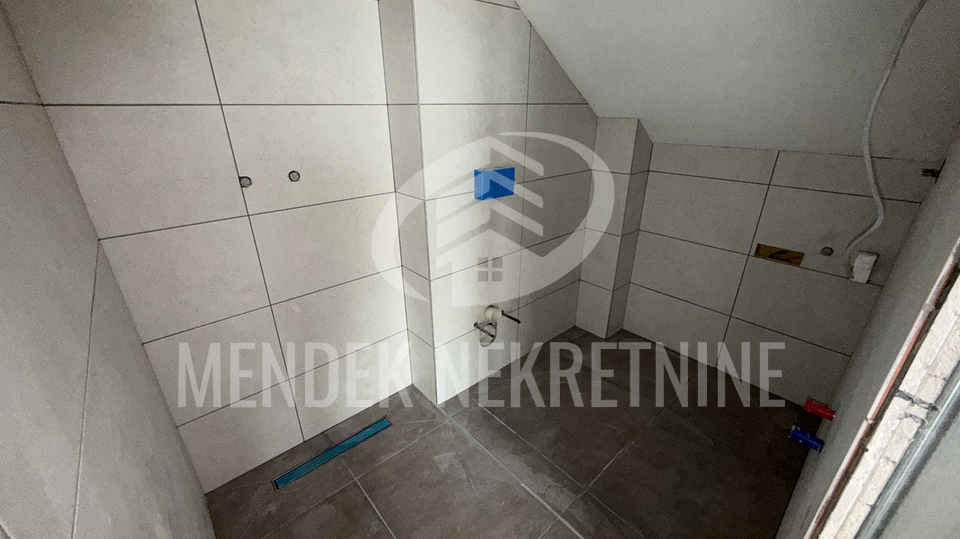 PRILIKA ZA INVESTICIJU&excl; KOMPLET 5 GARSONJERA 102 m2&comma; Hallers&comma; Vara&zcaron;din&comma; prodaja