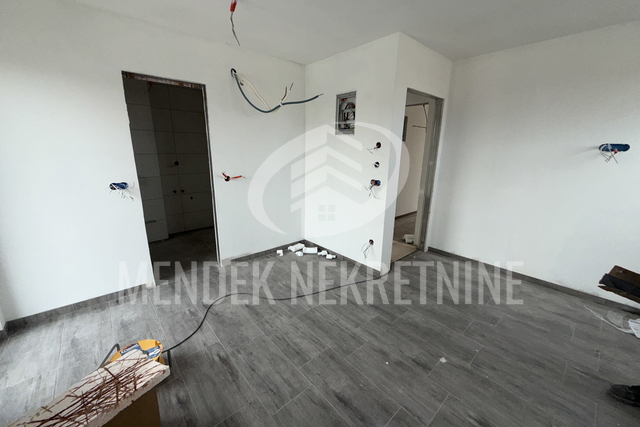 PRILIKA ZA INVESTICIJU! 5 garsonjera 102 m2, Hallers, Varaždin, prodaja
