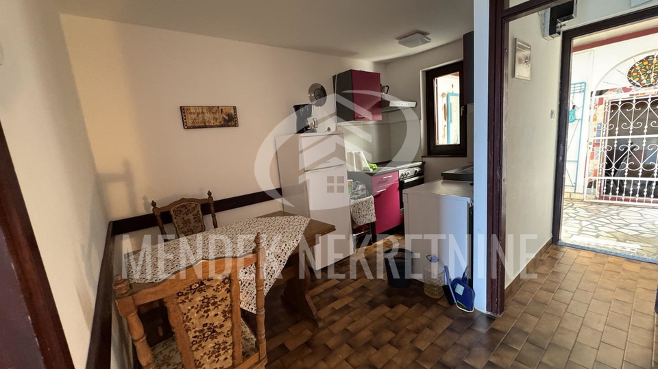 Hi&scaron;a&comma; 93 m2&comma; Prodaja&comma; Novi Vinodolski - Klenovica