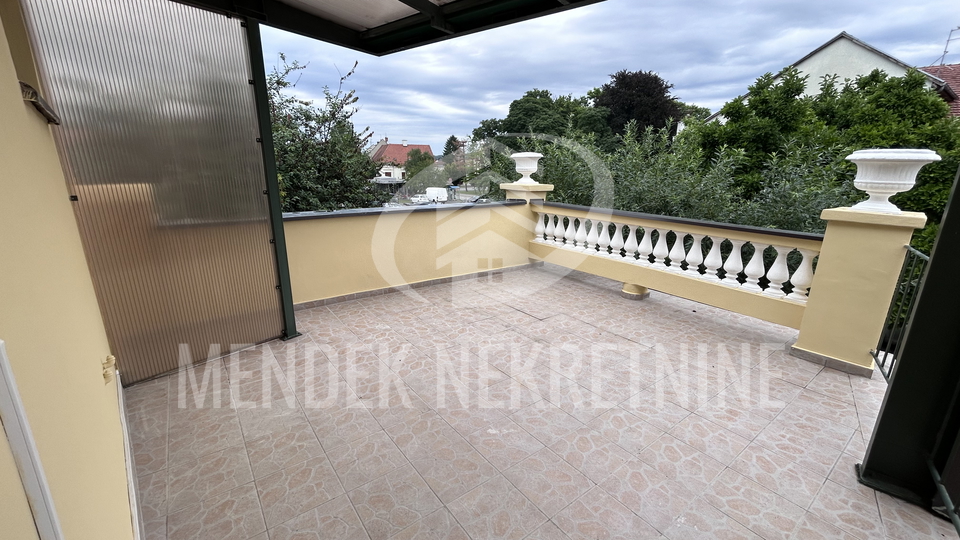 Haus, 248 m2, Verkauf, Varaždin - Centar