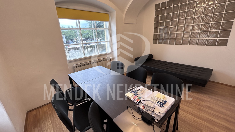 Haus, 248 m2, Verkauf, Varaždin - Centar