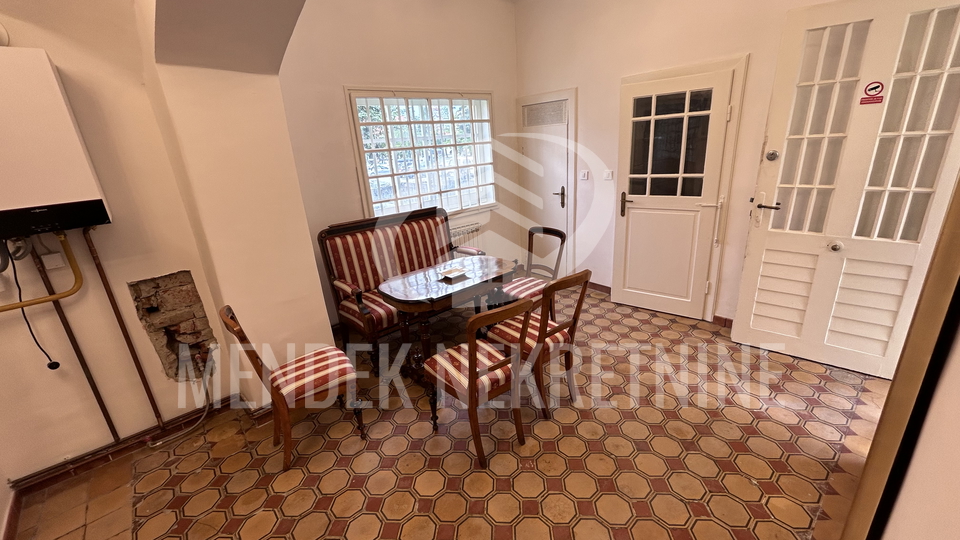 Haus, 248 m2, Verkauf, Varaždin - Centar