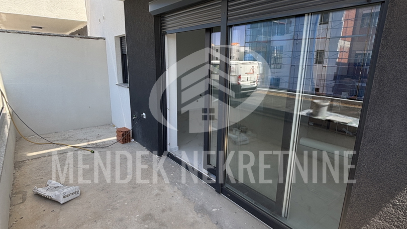 Apartma&comma; 75 m2&comma; Prodaja&comma; Novalja