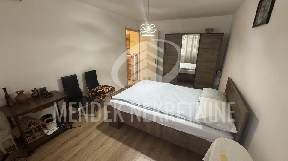 Stanovanje&comma; 49 m2&comma; Prodaja&comma; Vara&zcaron;din - Centar