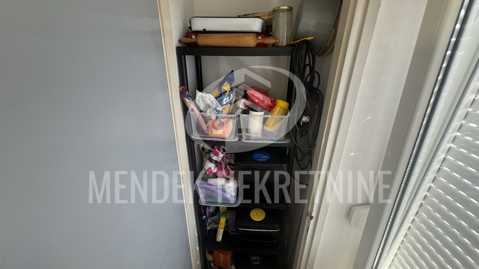 Stanovanje&comma; 49 m2&comma; Prodaja&comma; Vara&zcaron;din - Centar