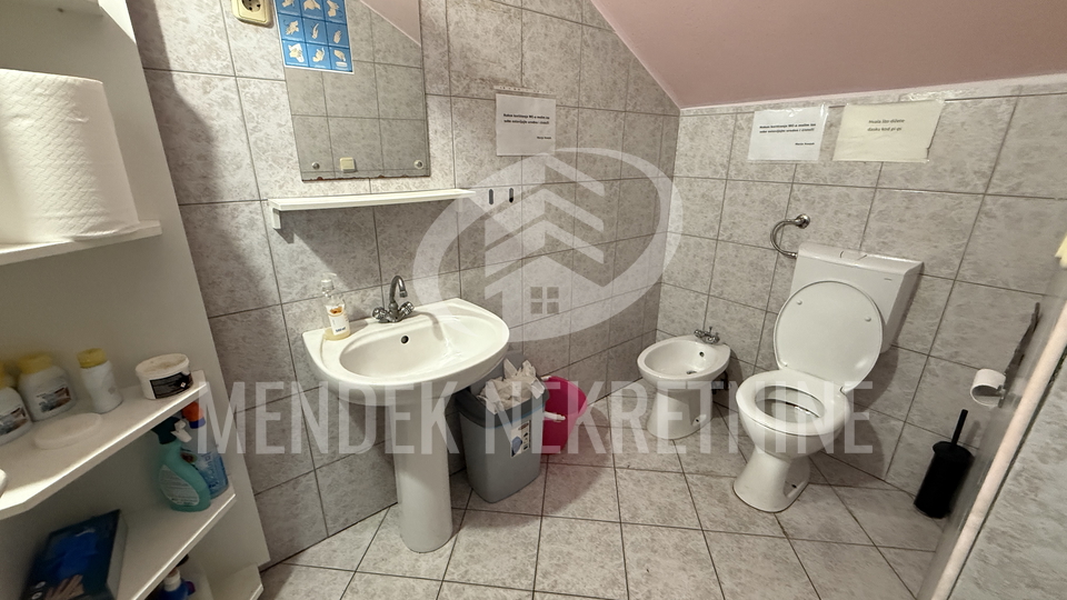 Hala, prodajno skladišni prostor 600 m2, glavna prometnica, Varaždin, zakup