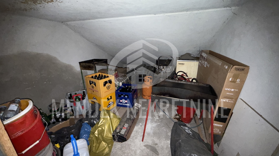 Hala, prodajno skladišni prostor 600 m2, glavna prometnica, Varaždin, zakup