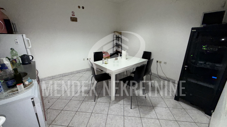 Hala, prodajno skladišni prostor 600 m2, glavna prometnica, Varaždin, zakup