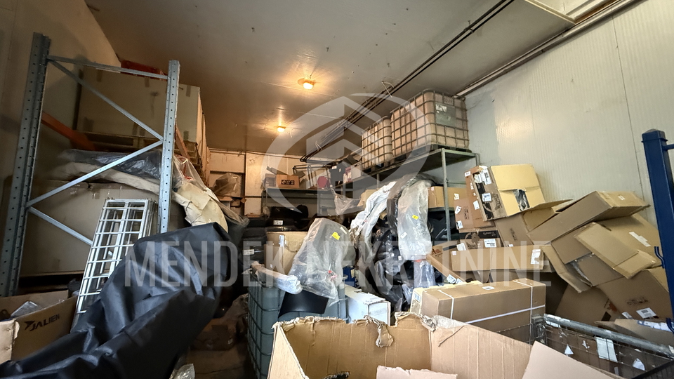 Hala, prodajno skladišni prostor 600 m2, glavna prometnica, Varaždin, zakup